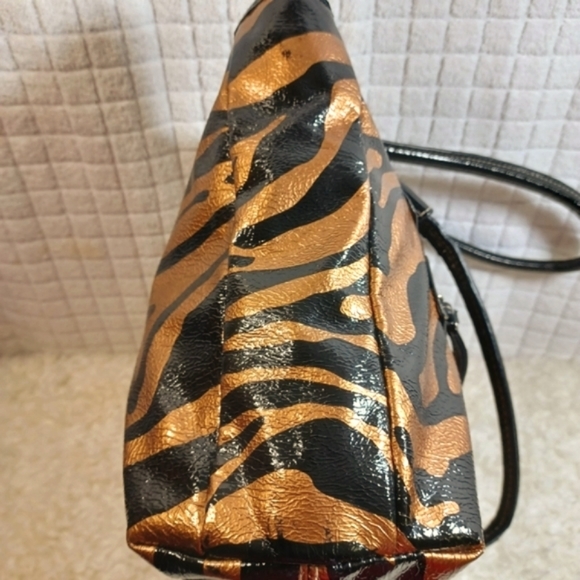 Strata Glossy Animal Print Tote Purse - Picture 6 of 12